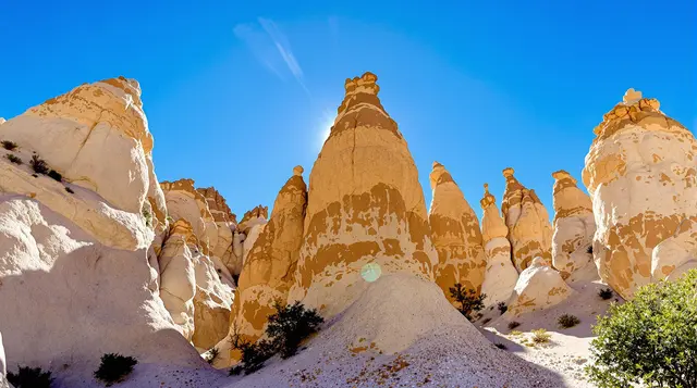 Kasha-Katuwe Tent Rocks, New Mexico