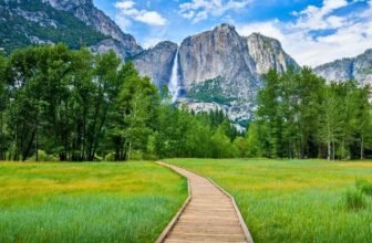 15 Must-Visit Places in North America