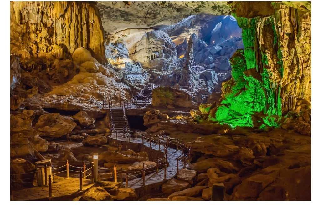Sung Sot Cave (Vietnam)
