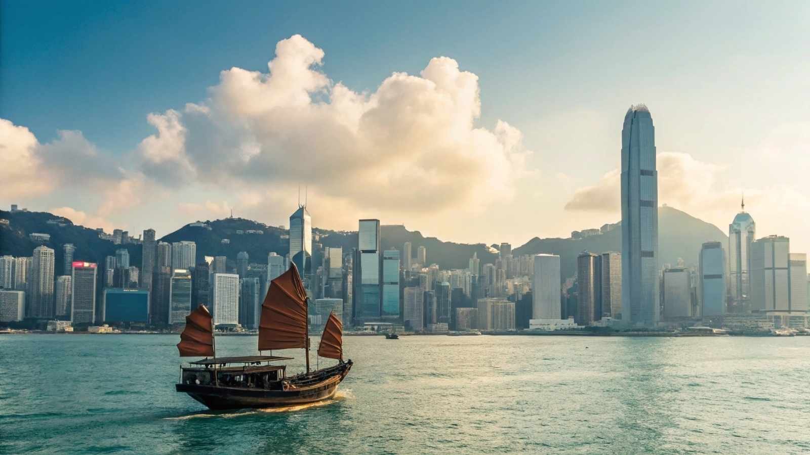 Hong Kong – Free Flights, Dining Credit, and More