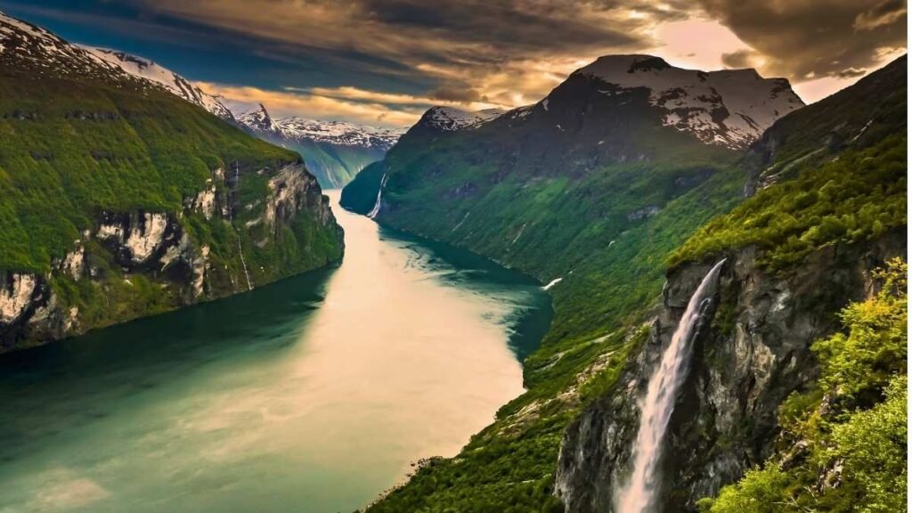 Trollstigen and Geirangerfjord Route, Norway