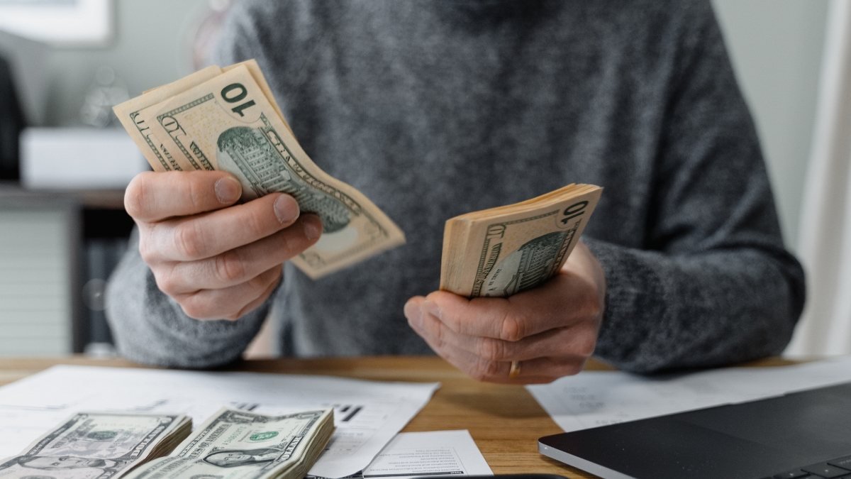 The $96-Per-Month Mistake You're Probably Making Right Now