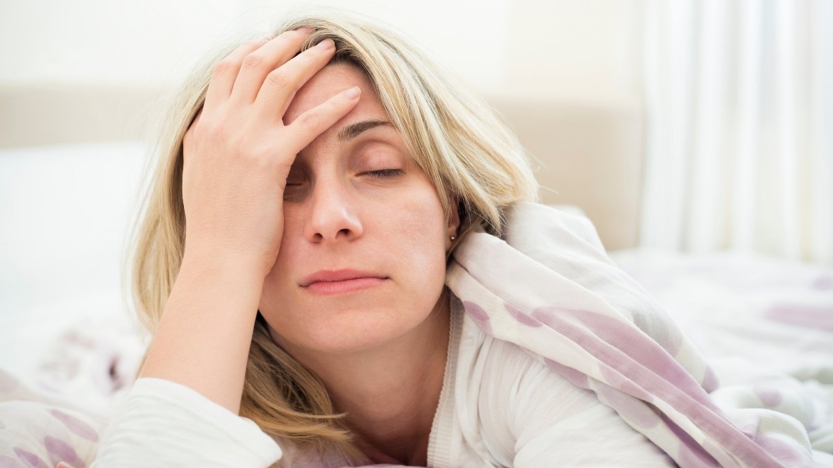Why Pilots, Surgeons, and Athletes Are Terrified of Bad Sleep