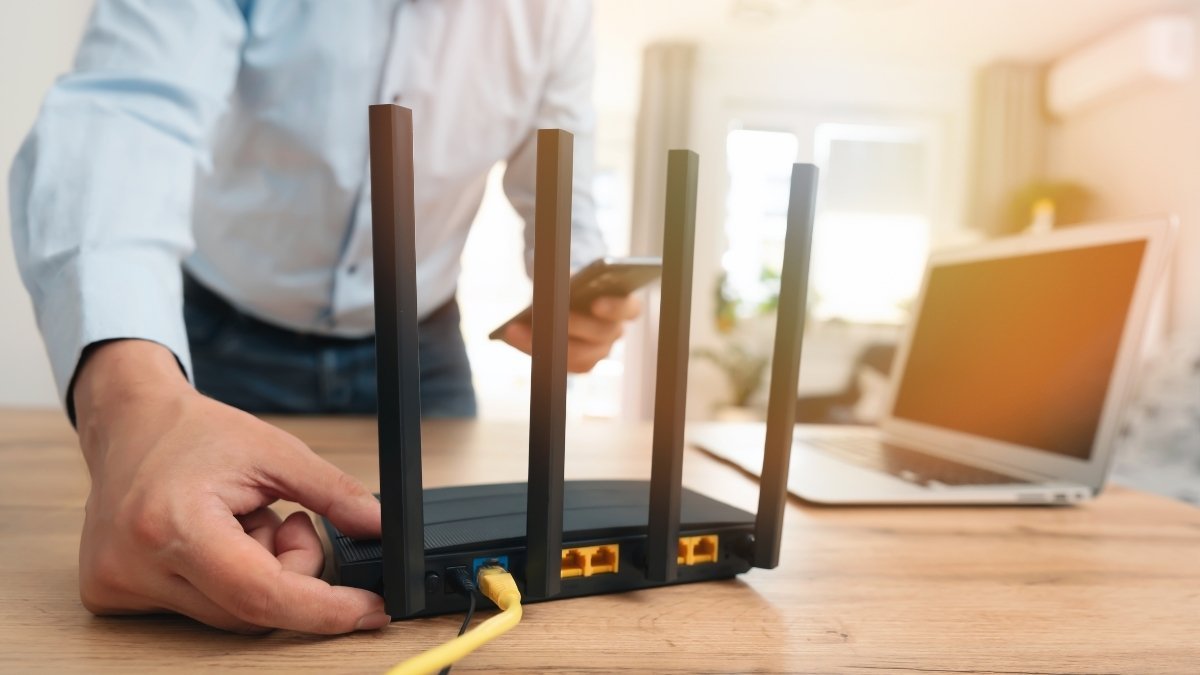 Your WiFi Router Might Be Slowly Killing Your Plants