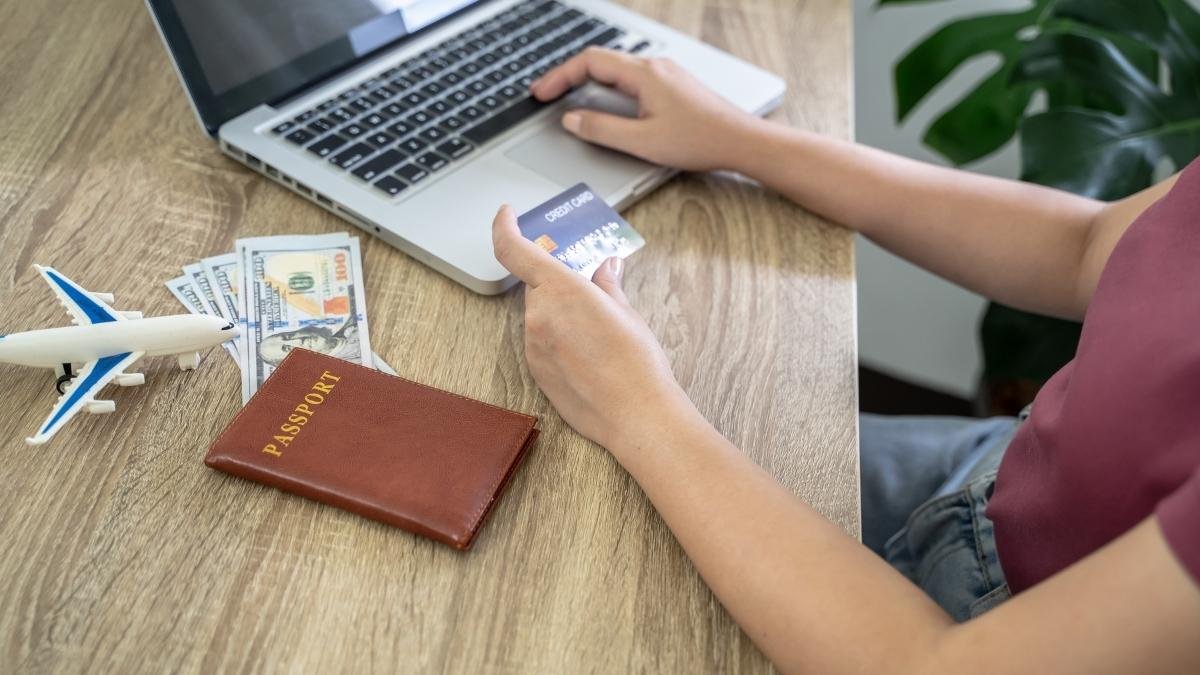 The Real Numbers Behind Flight Pricing