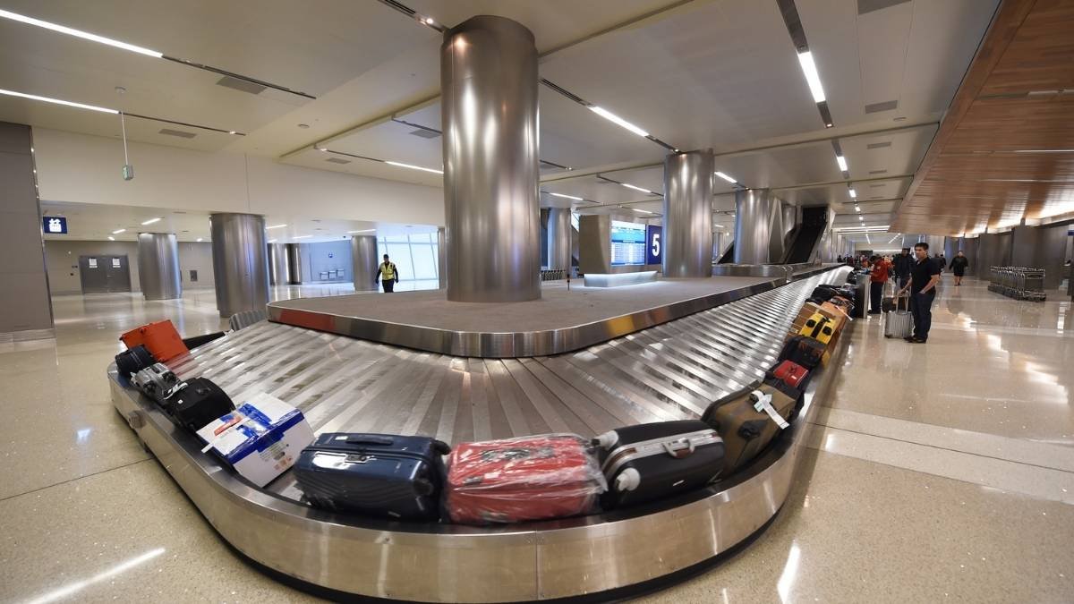 Fee #5: The Baggage Fee Evolution (From $0 to $7.27 Billion)