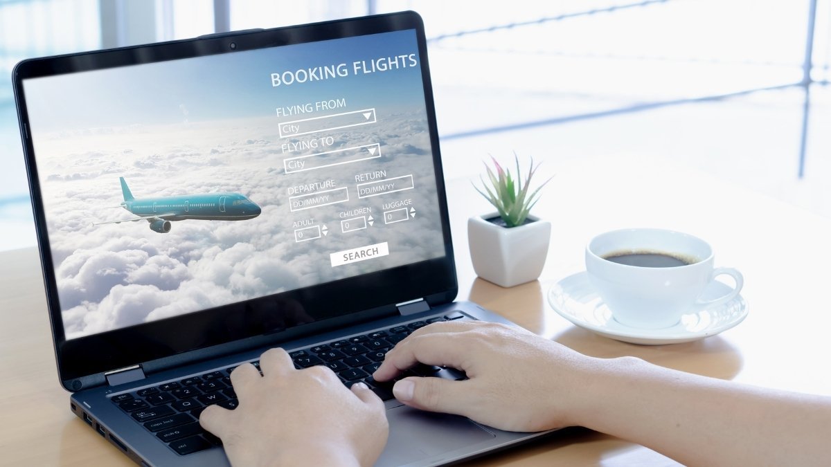The Five Booking Sites I Avoid Like Airplane Middle Seats