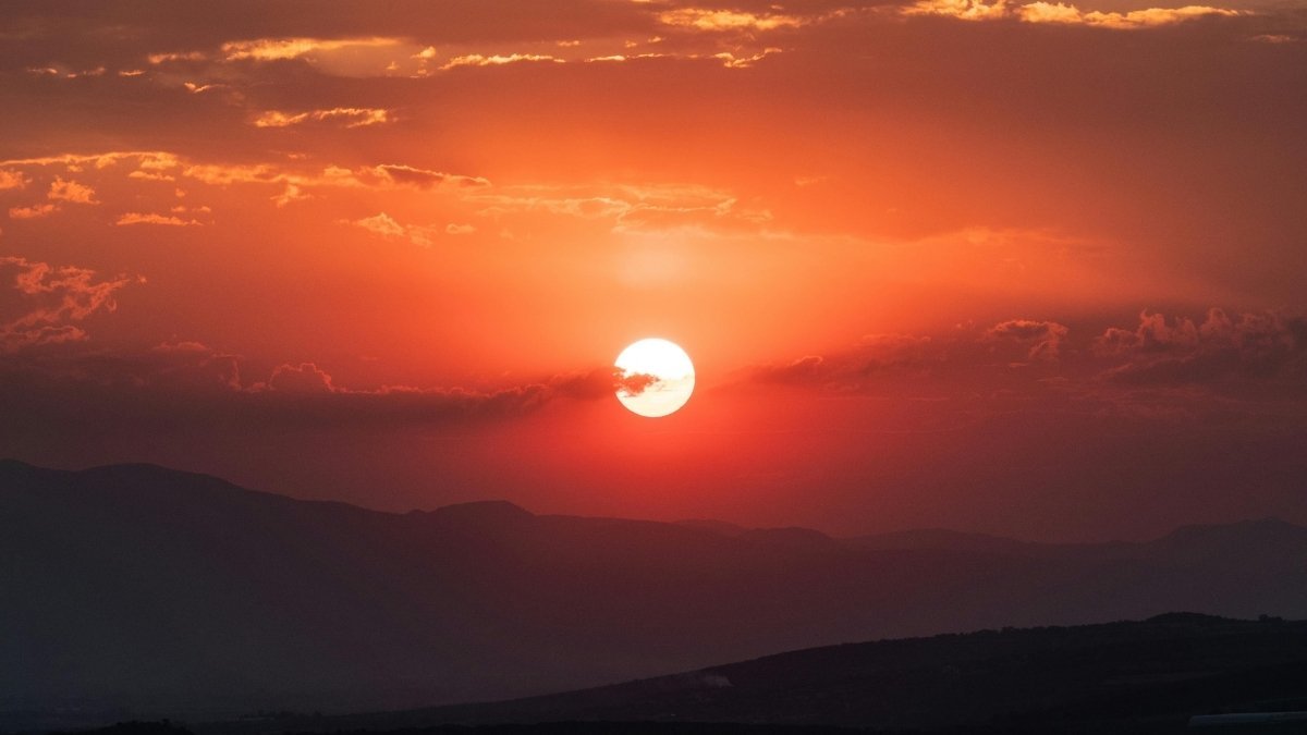 Your Complete Sun-Safety Playbook
