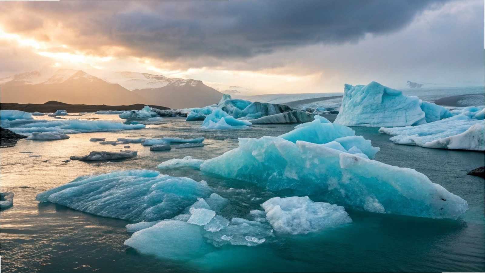 Jökulsárlón Glacier Lagoon