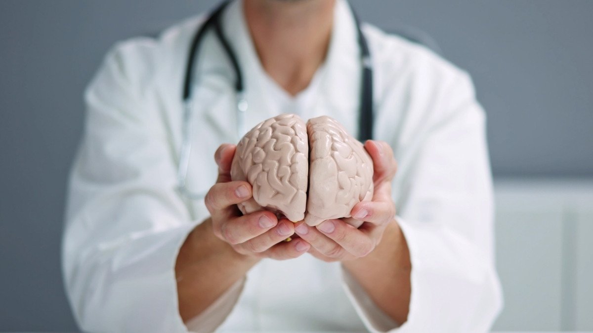 The Neurologist's Prescription for a Healthier Brain