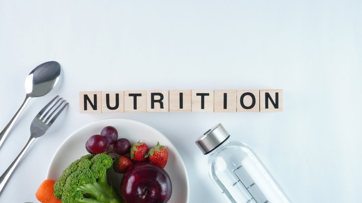 The Nutritional Toolkit: Fueling Your Collagen Factory