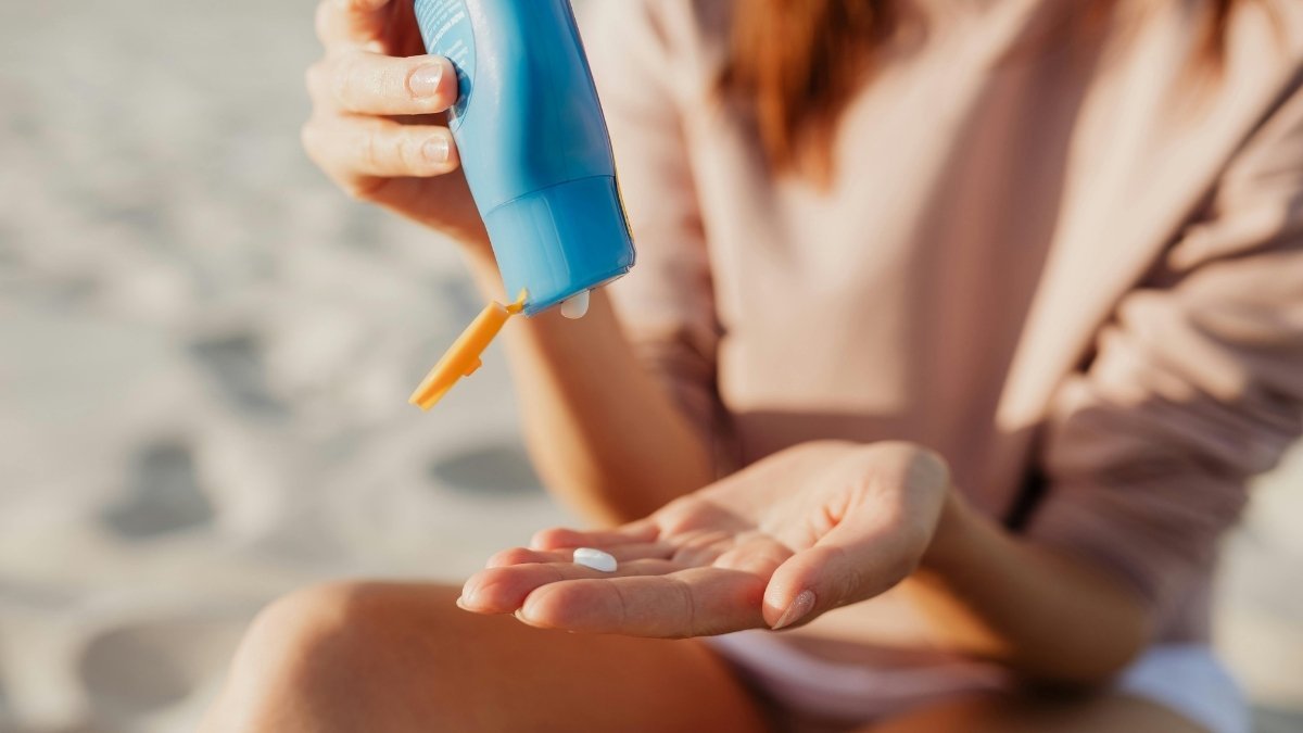 Slop on Sunscreen (The Final, Essential Layer)
