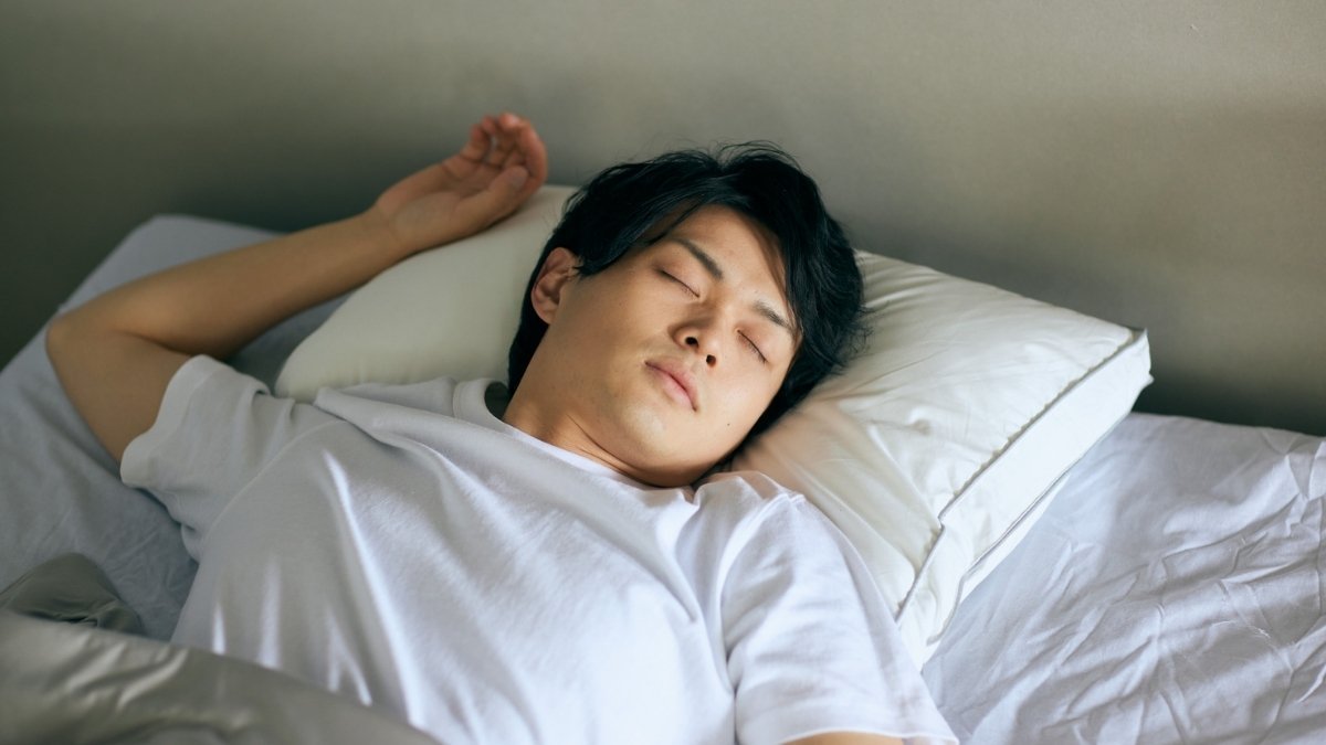 The 9 Rules for Hormonally-Charged Sleep