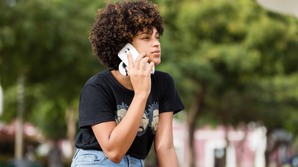 Habit 9: The 8-Minute Call (Social Dosing)