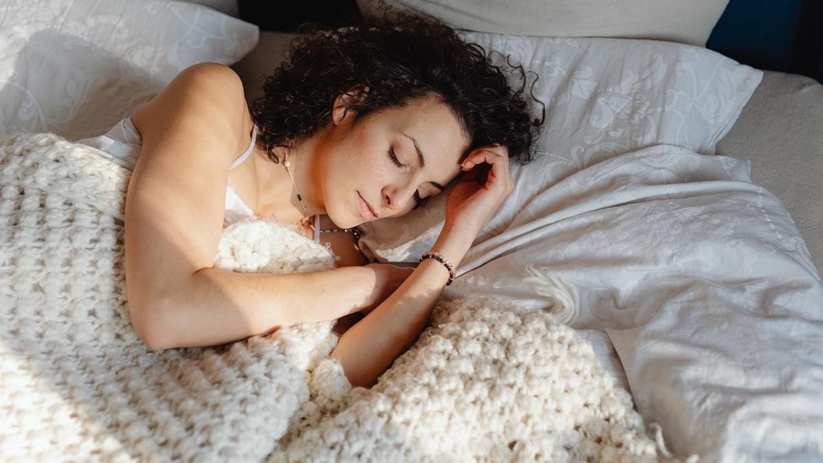 Habit 1: Stop "Powering Through." Sleep is Your Real Medicine.