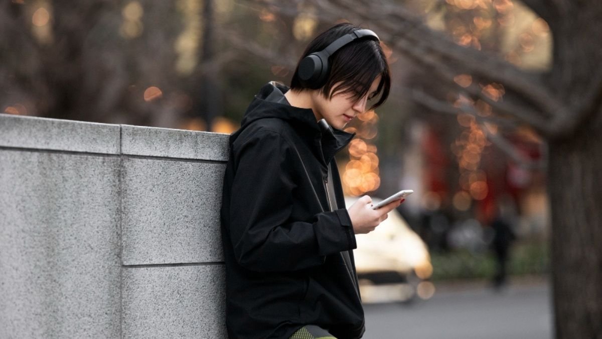 The "Tech-Free" Rule