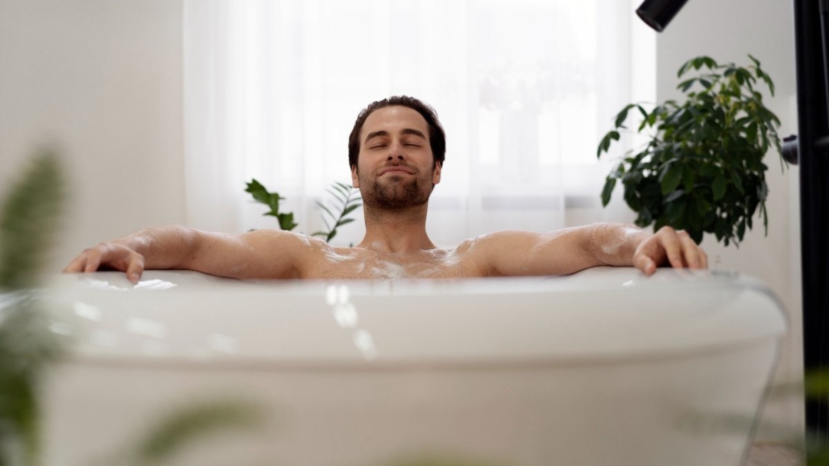 The "Warm Bath" Effect (Thermoregulation)