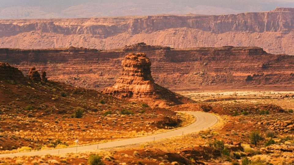  Bend, Oregon — High Desert Trails and Urban Ease
