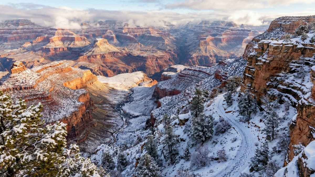 Grand Canyon National Park (Avoid in Winter)