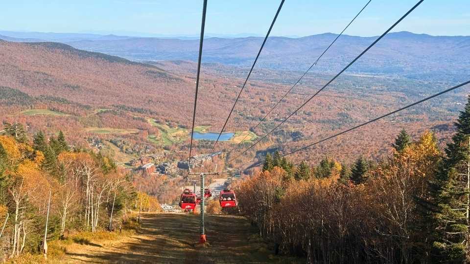  Stowe, Vermont — Scenic Ease at the Foot of Mount Mansfield