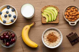 8 Bedtime Snacks Over 50s Swear By for Deeper Sleep and More Energy