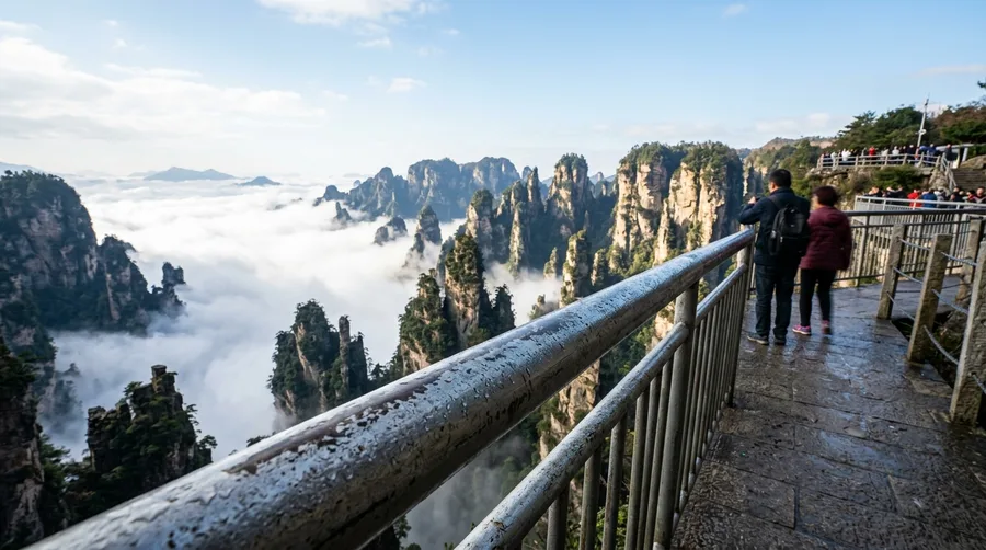 Zhangjiajie Quartz-Sandstone Pillars Inspire Cinematic Worlds