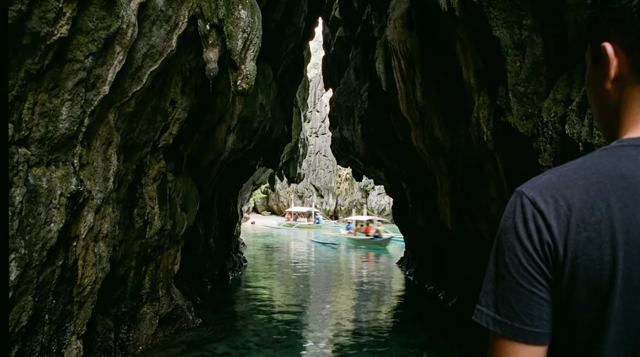 Explore the Secret Lagoon in Miniloc Island
