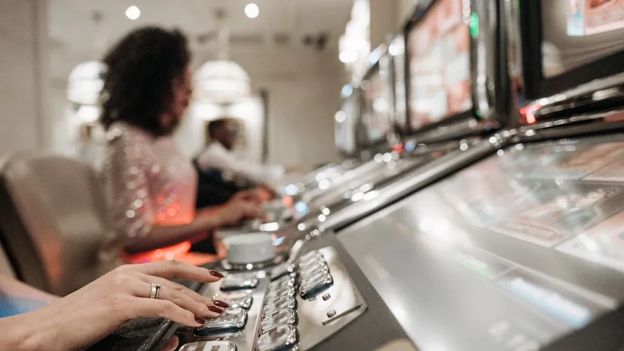 Variable Rewards Make Checking Feel Compulsive, Not Chosen