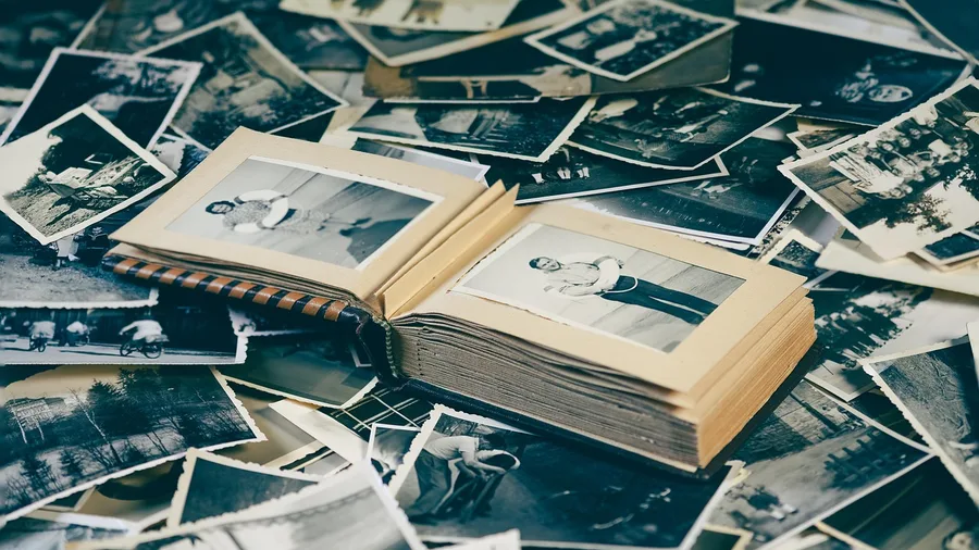 Nostalgia Steadies Mood When the Future Shrinks